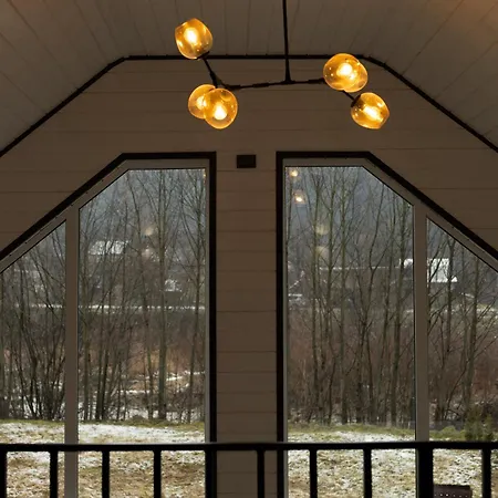 Sunny Place Mykulytschyn