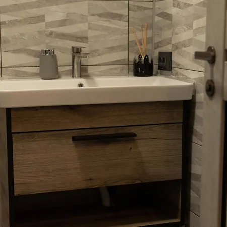 Sunny Place Mykulytschyn