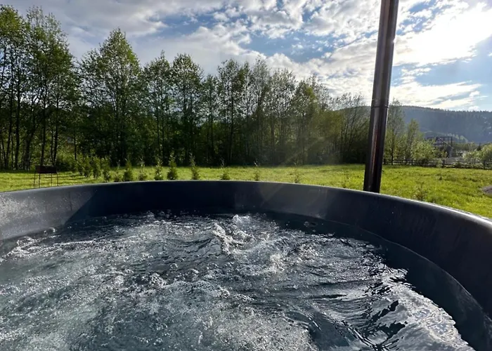 Sunny Place 乡村民宿 米库利钦